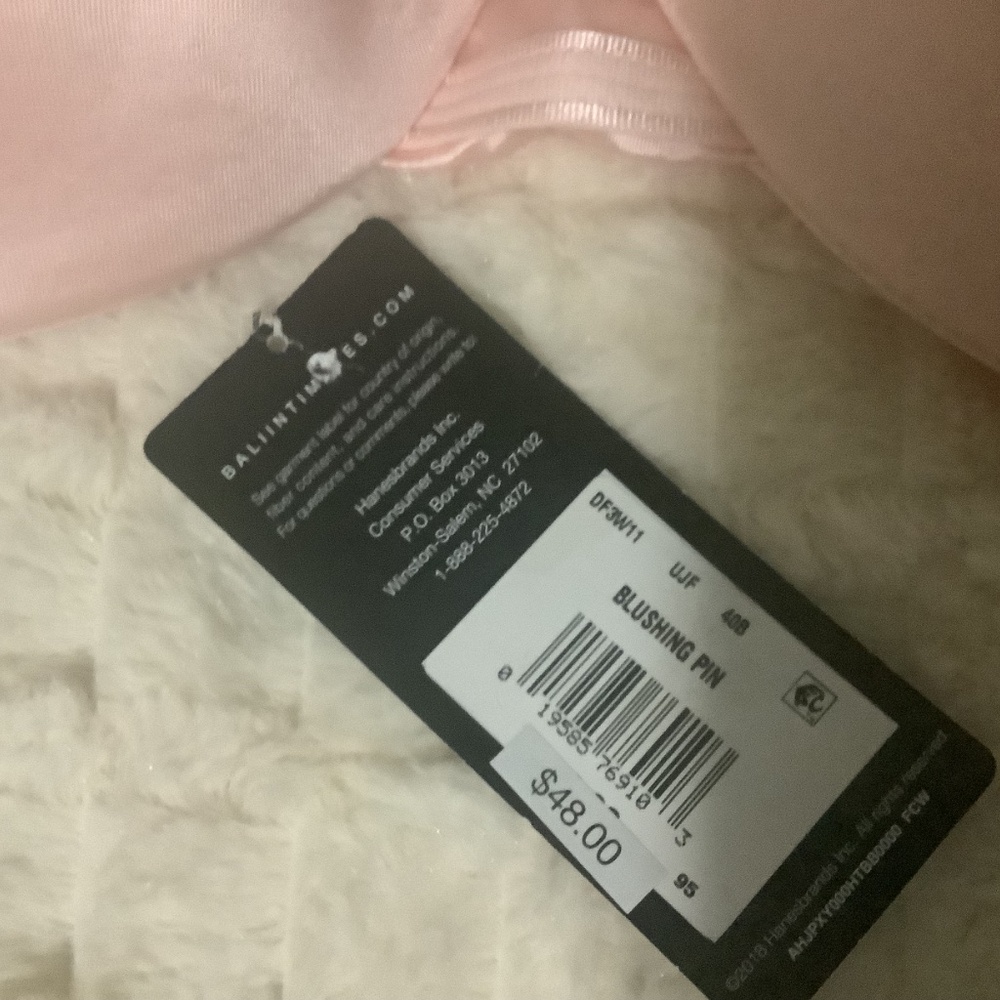 New Bali Smoothing Bra 40B Pink Concealing Petals - Picture 12 of 13